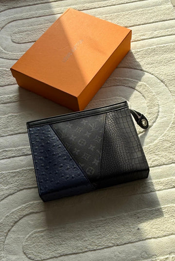 Louis Vuitton Men’s Pouch