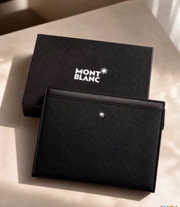 Black Mount Blanc pouch